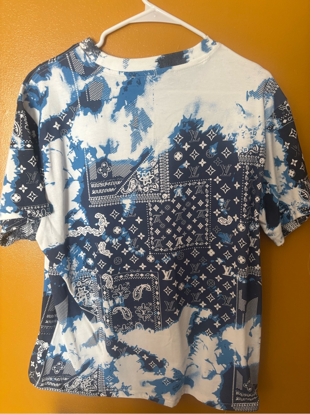 Louis Vuitton Blue and White Short Sleeve Logo Print Tee